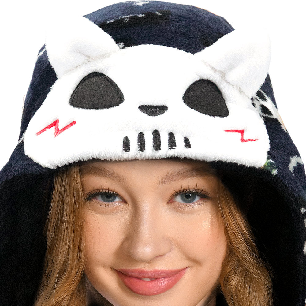 OLAOLA Unisex Adult Printed Skull Halloween Plush Onesie Pajamas Warm Home One-Piece Sleepwear