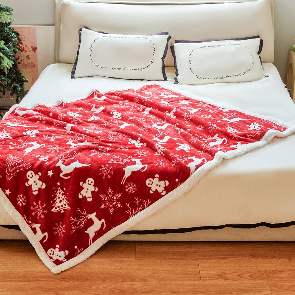 OLAOLA Red Christmas Flannel Blanket With Hat Original Design Warm Fuzzy Soft Bed Couch Sofa Throw Blanket Home Decoration
