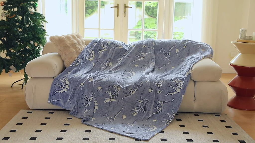 OLAOLA Dinosaur Fossil Blankets Dino Glow In The Dark Throw Soft Comforters Warm Lightweight Blanket For Kids Travel Camping