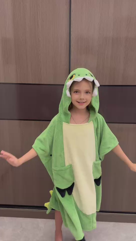 OLAOLA Kids Green Dinosaur Animal Beach Bath Towels Blanket Plush Soft Coral Fleece Homewear Bath Hooded