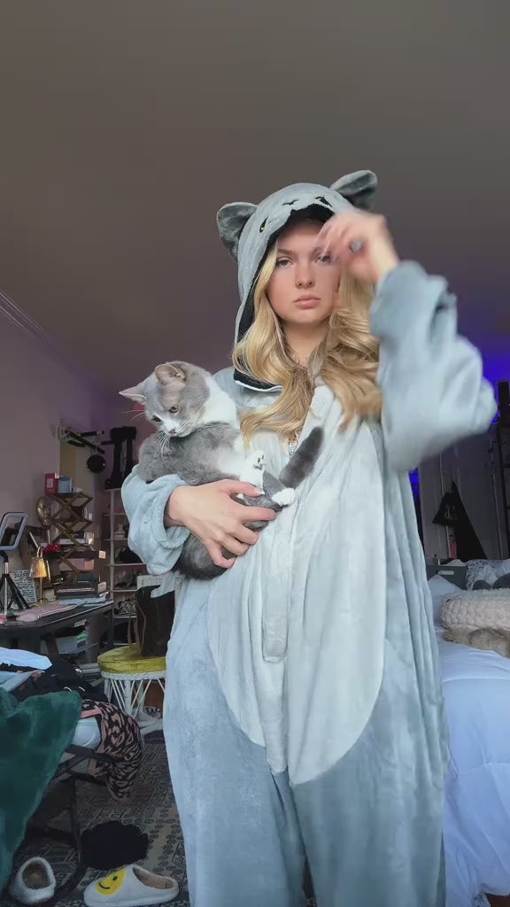 OLAOLA Unisex Adult Plush Cat Animals Onesie Pajamas Warm Home One-Piece Sleepwear