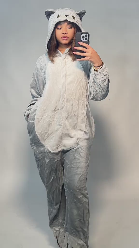 OLAOLA Unisex Adult Plush Cat Animals Onesie Pajamas Warm Home One-Piece Sleepwear
