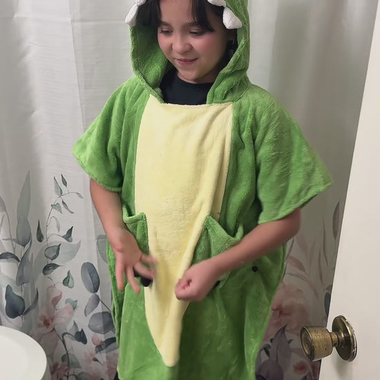 OLAOLA Kids Green Dinosaur Animal Beach Bath Towels Blanket Plush Soft Coral Fleece Homewear Bath Hooded