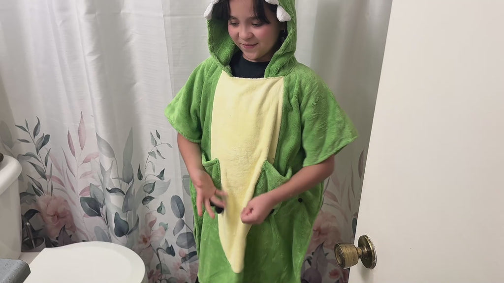 OLAOLA Kids Green Dinosaur Animal Beach Bath Towels Blanket Plush Soft Coral Fleece Homewear Bath Hooded